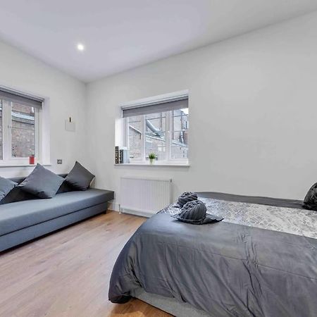 Holiday Home Sleep 8 Central London 9Elms Zewnętrze zdjęcie