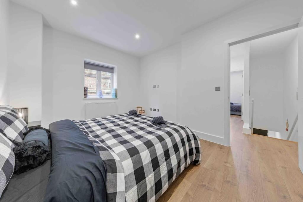 Holiday Home Sleep 8 Central London 9Elms Zewnętrze zdjęcie