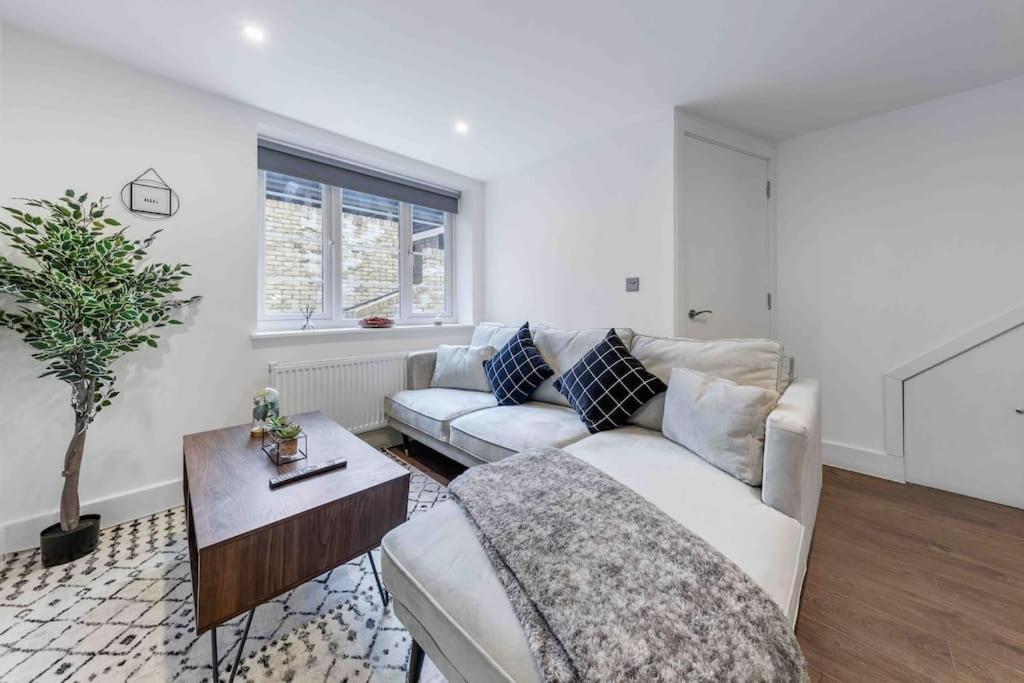 Holiday Home Sleep 8 Central London 9Elms Zewnętrze zdjęcie